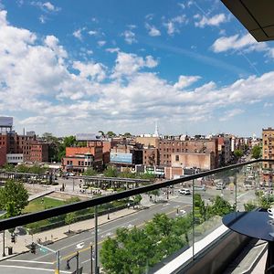 Double Room Balcony City View